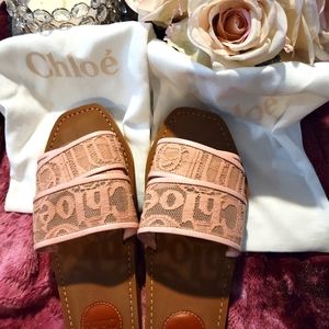 Chloe Shoes size 8, Rose